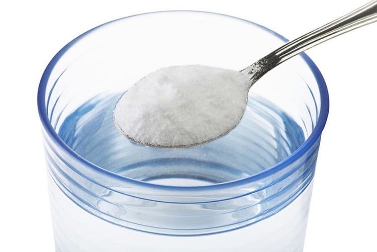 درمان خانگی دندان درد 3 شستشوی دهان با آب نمک برای دندان درد