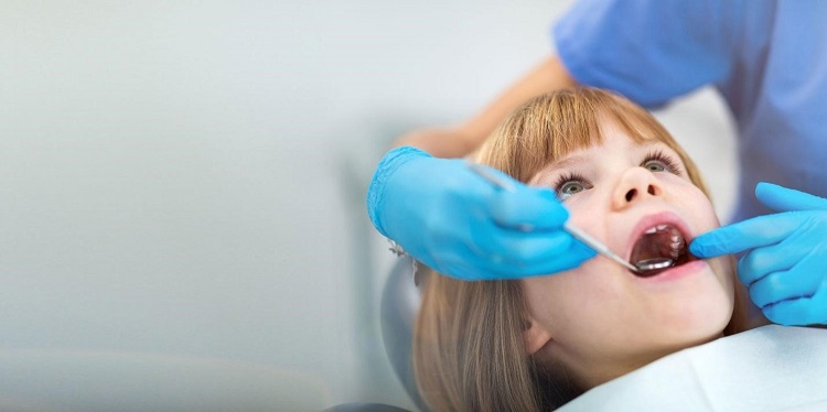 دندانپزشک کودک در قم بهترین متخصصان دندانپزشکی اطفال